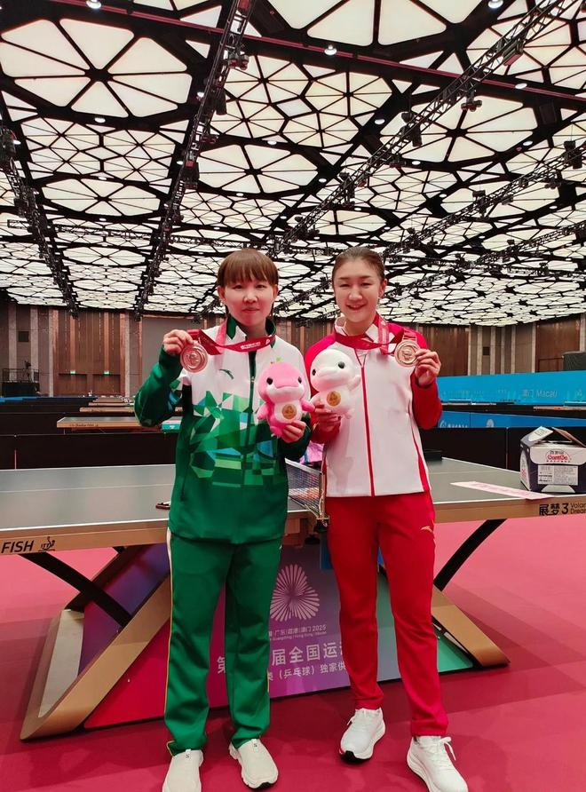 场依然是王者陈梦的底气就是实力在娱乐圈“玩”了9个月重回赛(图1) 场依然是王者陈梦的底气就是实力在娱乐圈“玩”了9个月重回赛(图1)